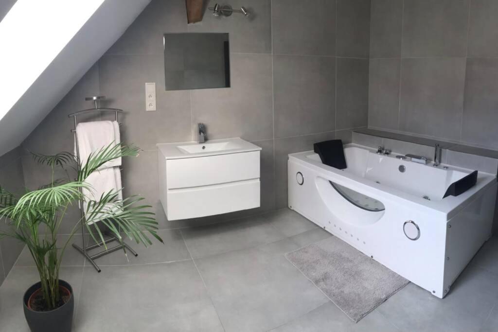 Apartman 3Kk 80 M2 S Virivkou A Saunou جيهلافا المظهر الخارجي الصورة